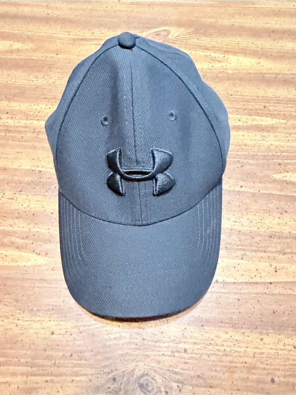 Under Armour Black Logo Curved-Brim Cap classic fit